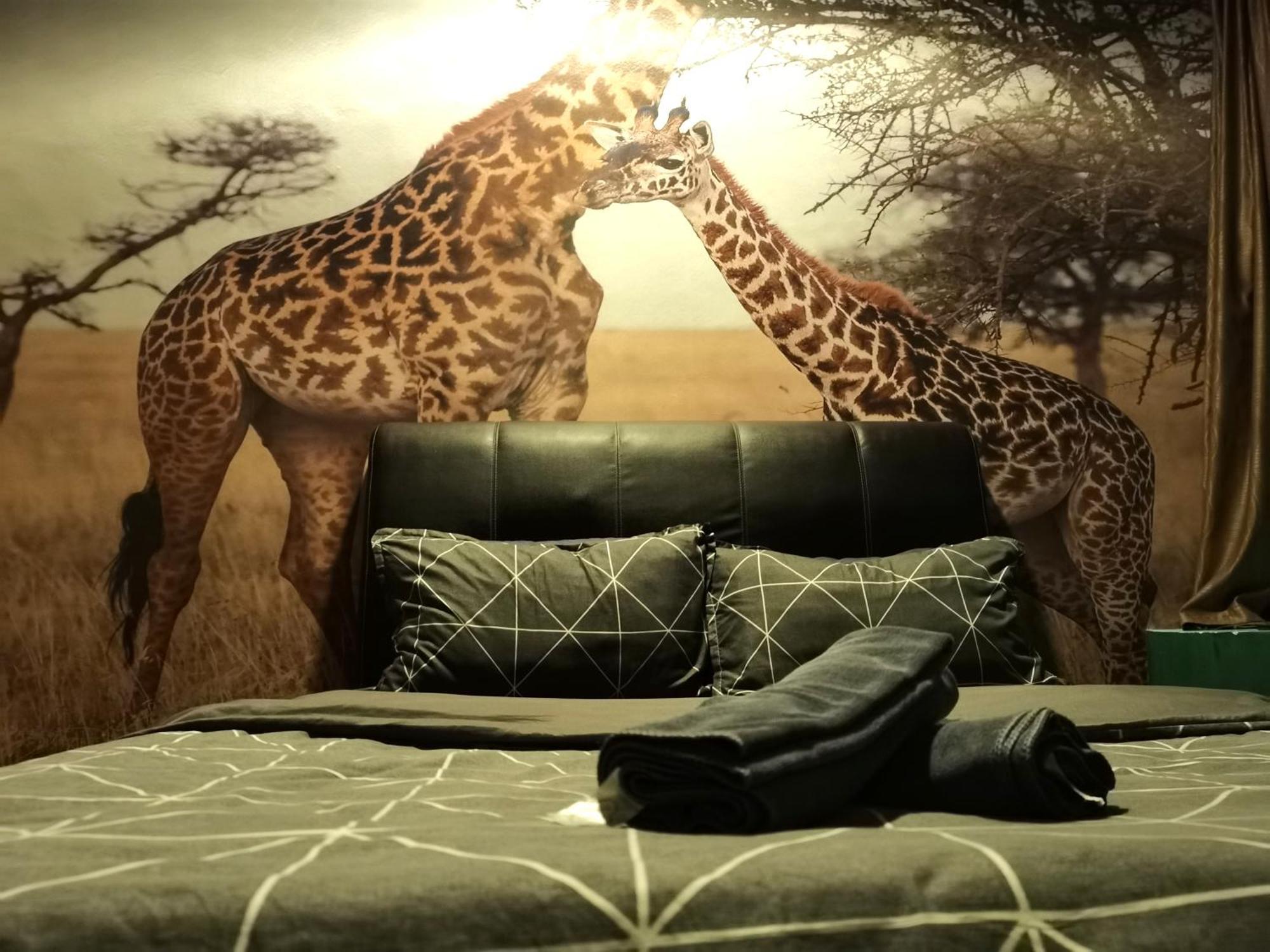 Cozy Forest Themed Homestay 4 Bedroom كوالالمبور المظهر الخارجي الصورة